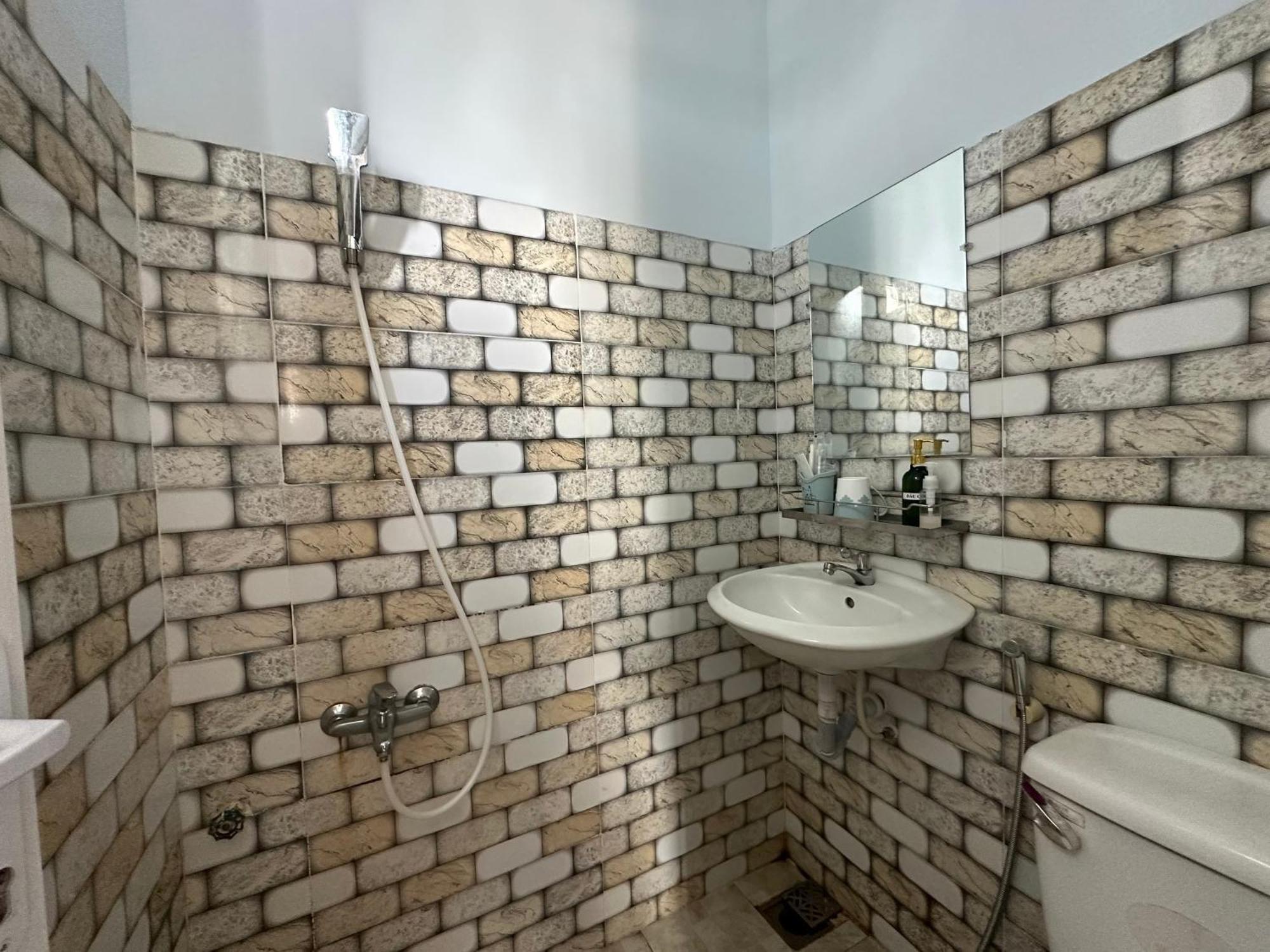 Oyo 1187 Suoi Da Motel 岘港 外观 照片
